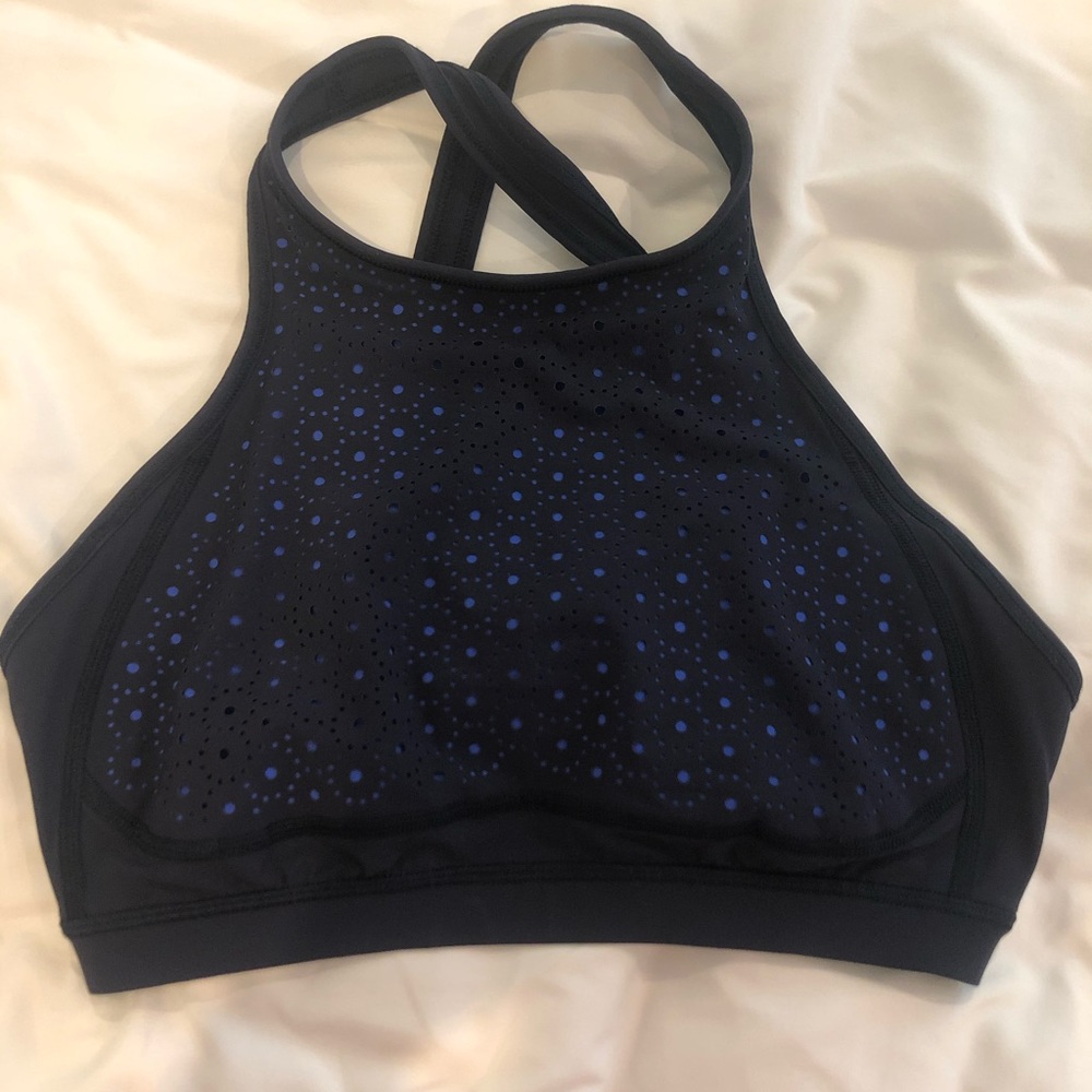 Lululemon high neck sports bra!